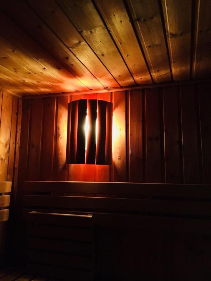 Kleine Moewe, Exklusives Ein Zimmer Apartment Mit Sauna Im Haus Wunstorf Exterior foto